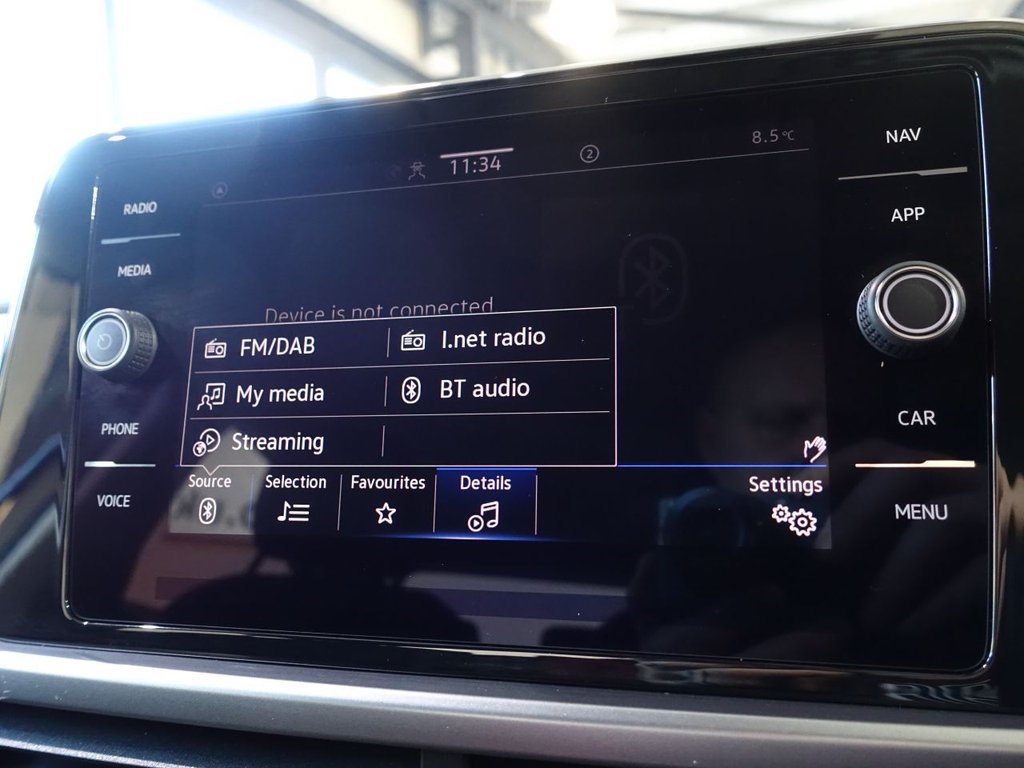 Used Volkswagen T-Roc 2023 for sale - 77100998: Photo 27