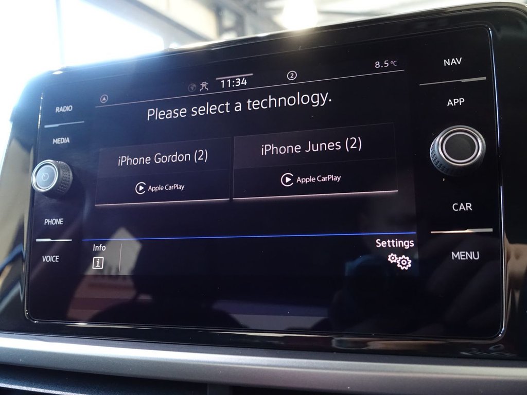 Used Volkswagen T-Roc 2023 for sale - 77100998: Photo 29