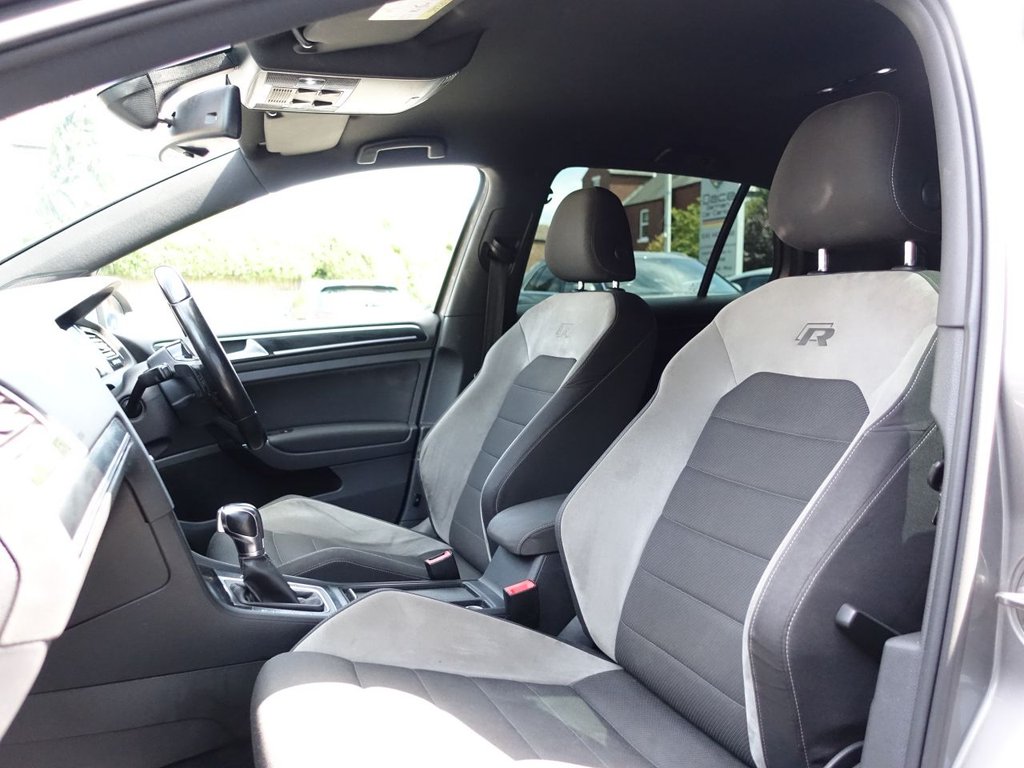 Used Volkswagen Golf 2014 for sale - 76098126: Photo 12