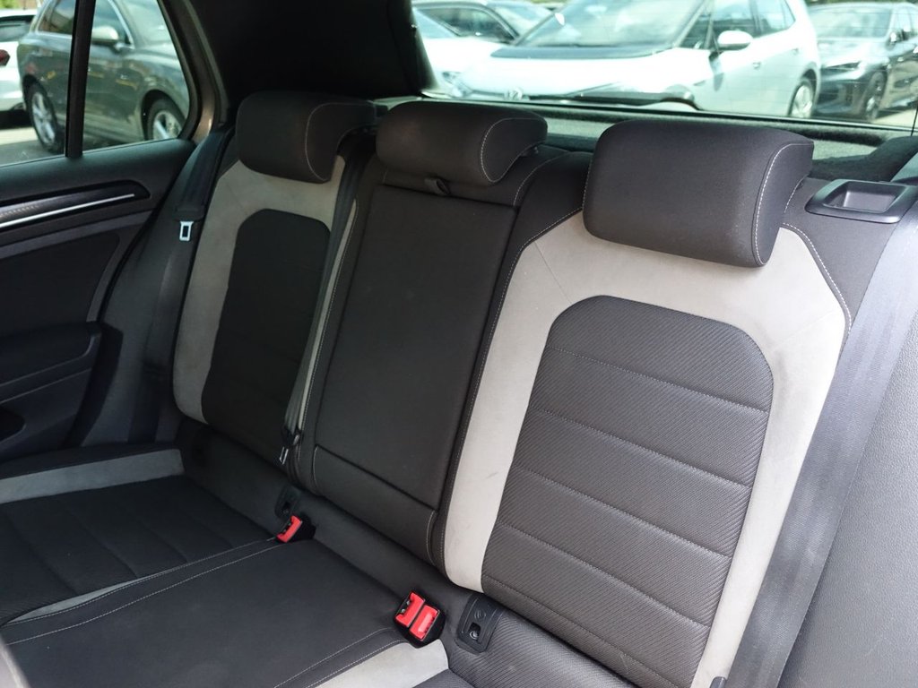 Used Volkswagen Golf 2014 for sale - 76098126: Photo 14