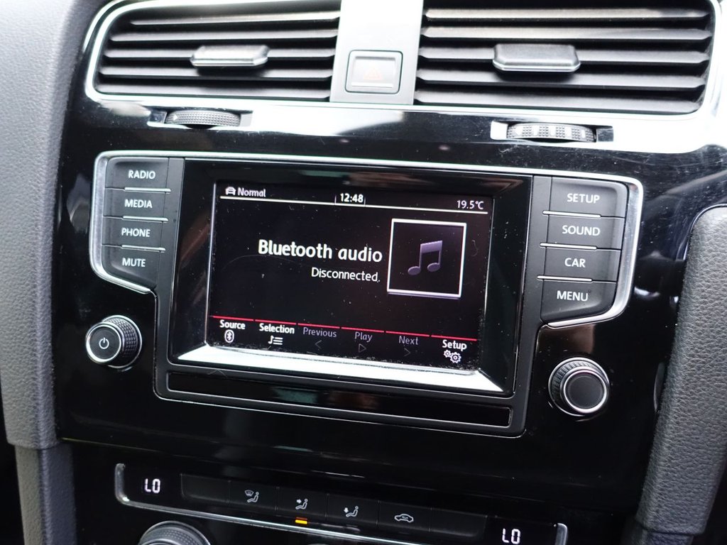 Used Volkswagen Golf 2014 for sale - 76098126: Photo 17