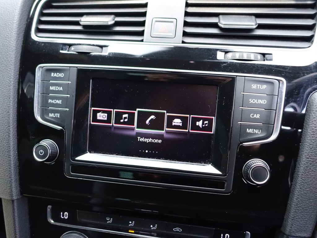 Used Volkswagen Golf 2014 for sale - 76098126: Photo 20