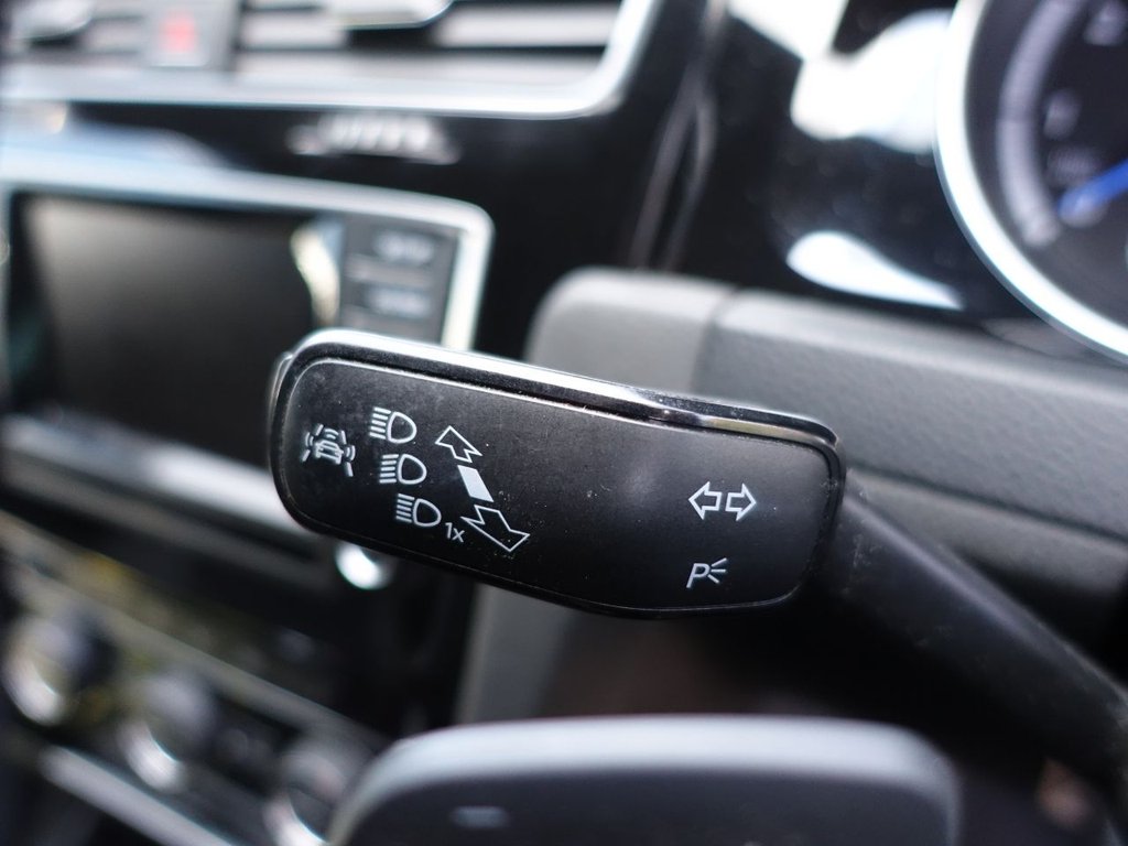 Used Volkswagen Golf 2014 for sale - 76098126: Photo 23