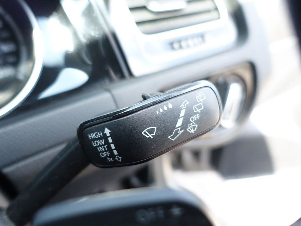 Used Volkswagen Golf 2014 for sale - 76098126: Photo 24