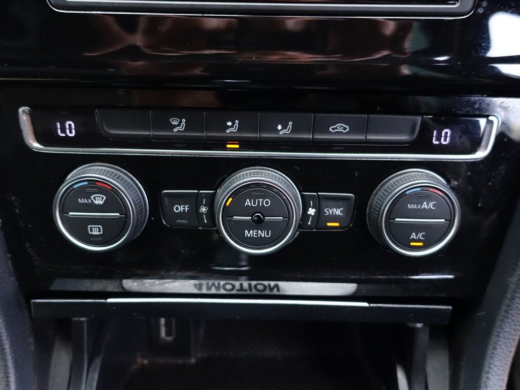 Used Volkswagen Golf 2014 for sale - 76098126: Photo 26