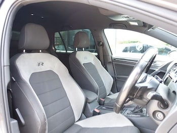 Used Volkswagen Golf 2014 for sale - 76098126: Photo 2