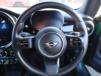 Used MINI Hatch 2022 for sale - 78330101: Photo