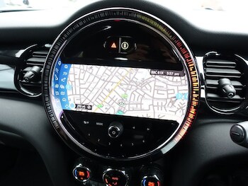 Used MINI Hatch 2022 for sale - 78330101: Photo