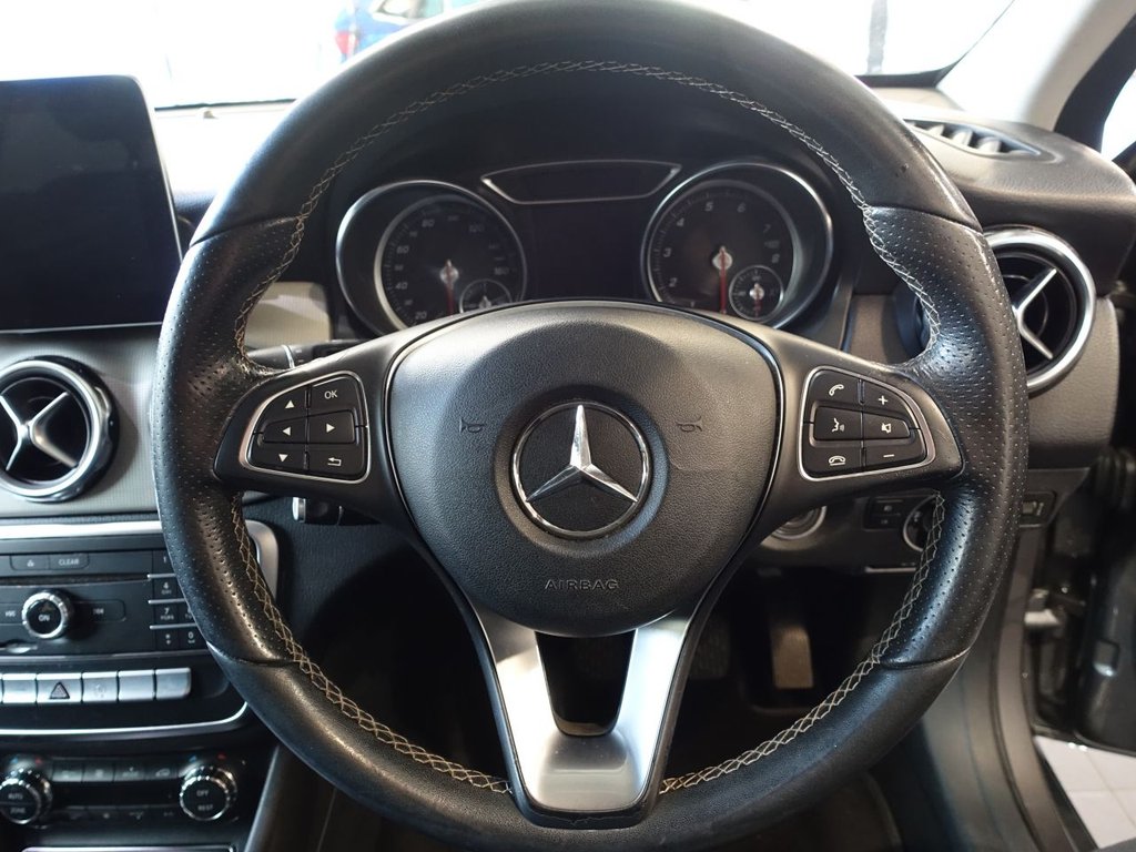 Used Mercedes-Benz GLA 2017 for sale - 78036314: Photo 3