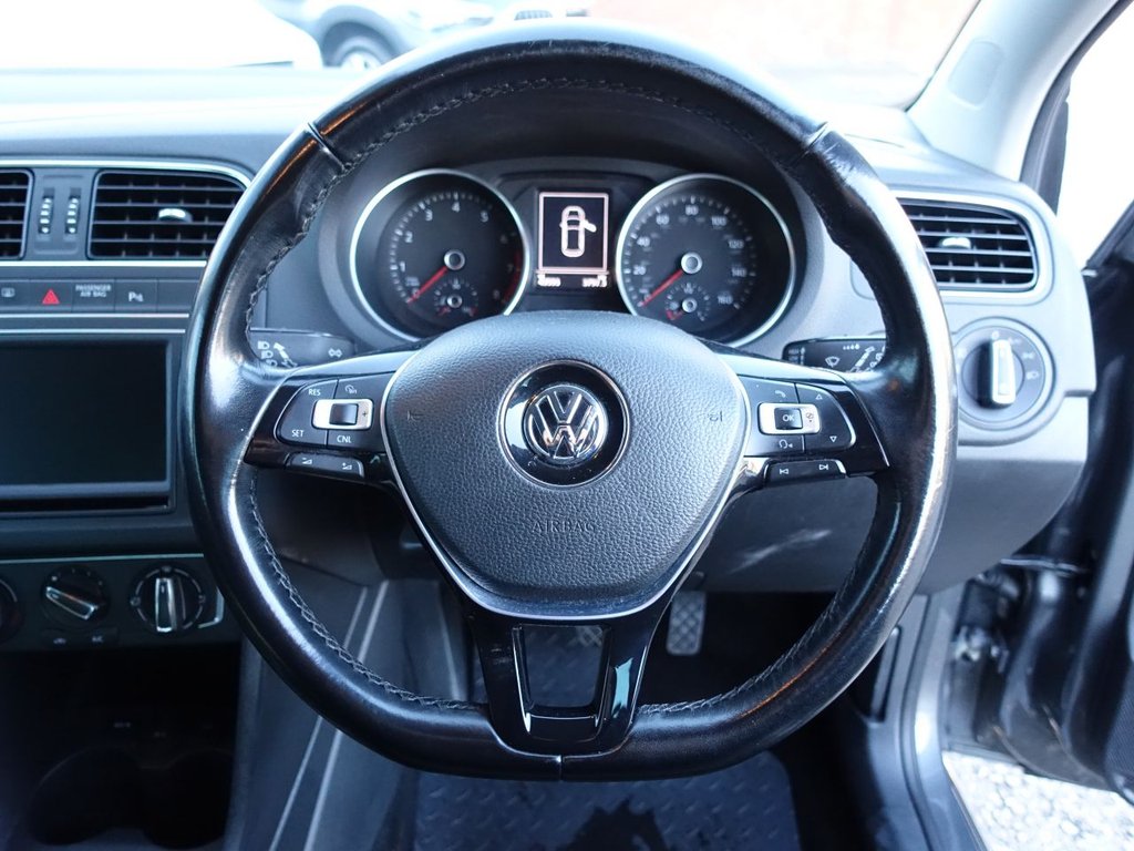 Used Volkswagen Polo 2017 for sale - 76439206: Photo 29