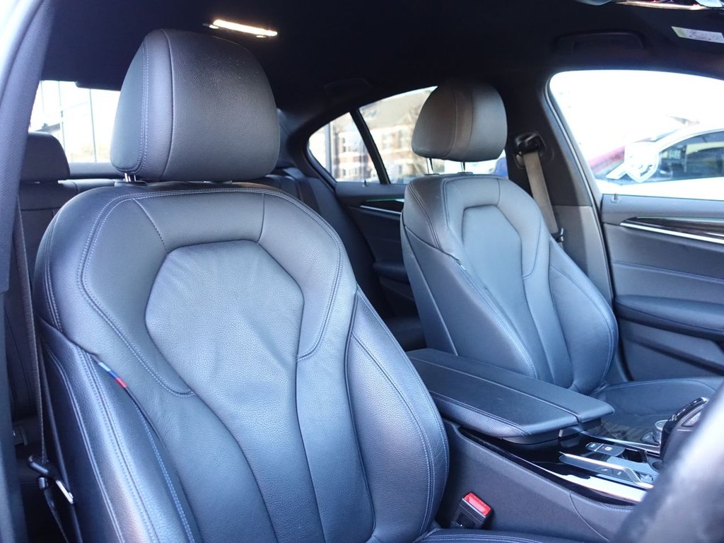 Used BMW 5 Series 2018 for sale - 76604544: Photo 2