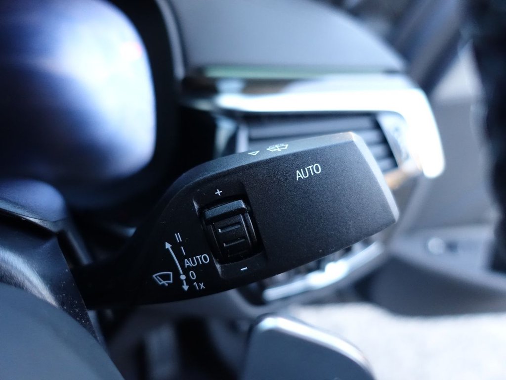 Used BMW 5 Series 2018 for sale - 76604544: Photo 35