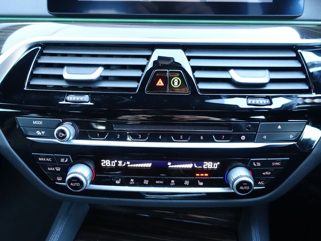 Used BMW 5 Series 2018 for sale - 76604544: Photo 36