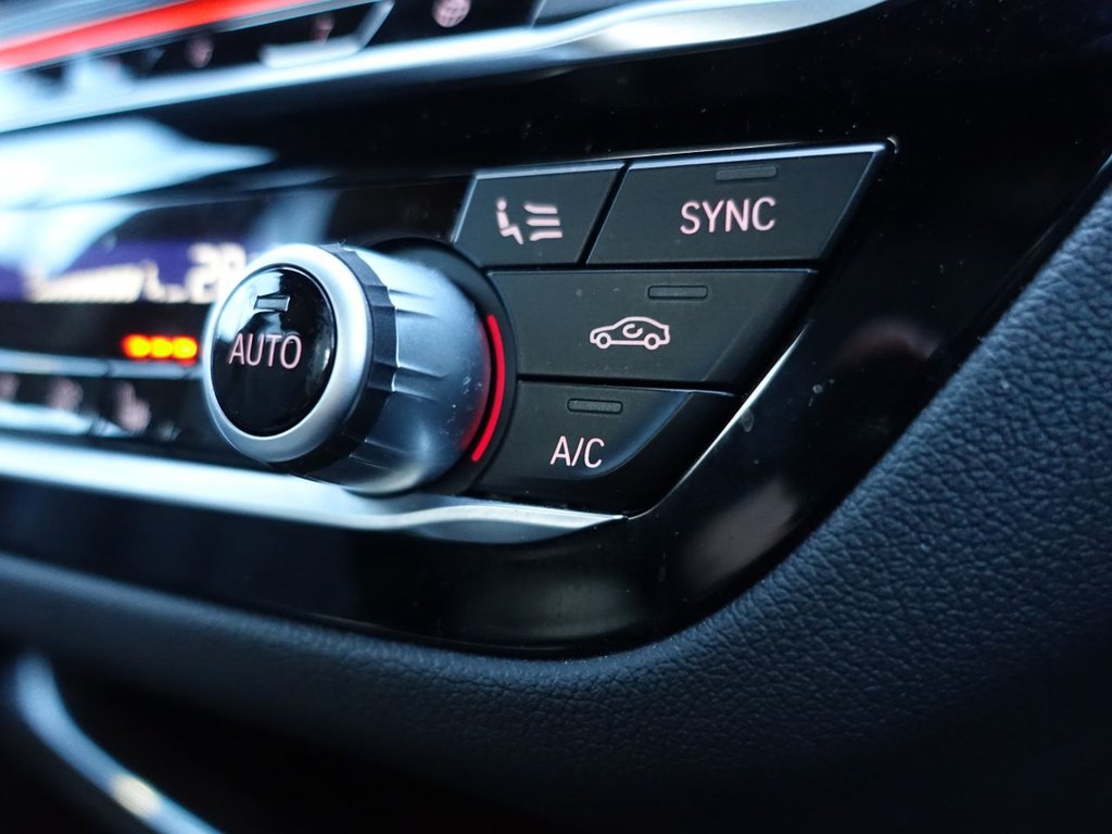 Used BMW 5 Series 2018 for sale - 76604544: Photo 38