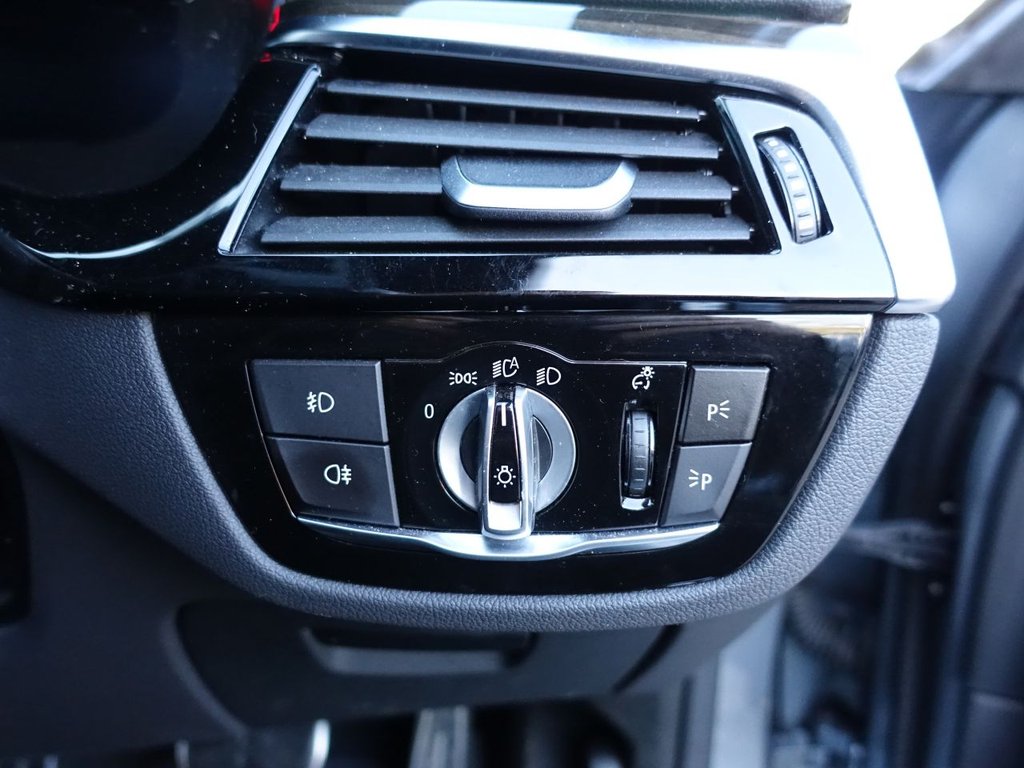 Used BMW 5 Series 2018 for sale - 76604544: Photo 47