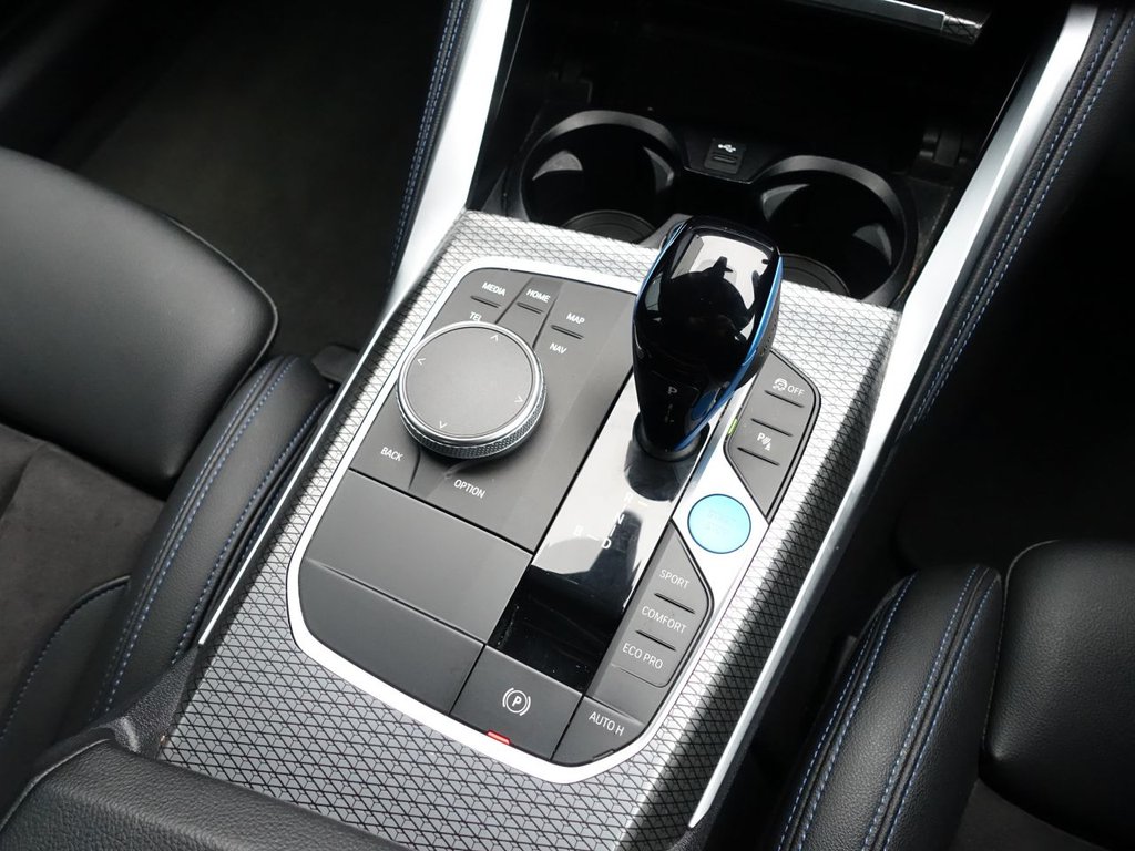 Used BMW i4 2022 for sale - 76061907: Photo 44