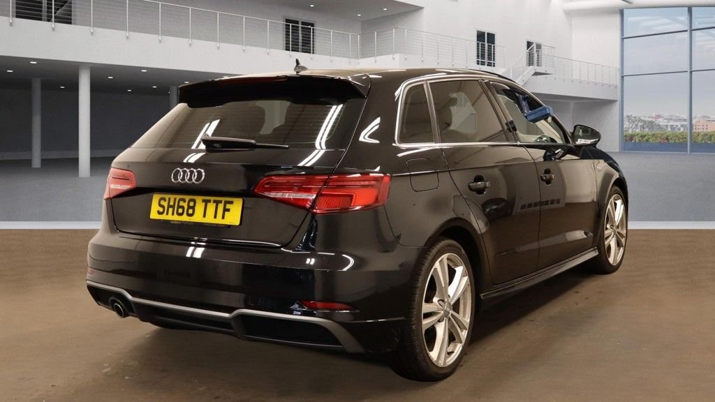 Used Audi A3 2018 for sale - 76406567: Photo 4