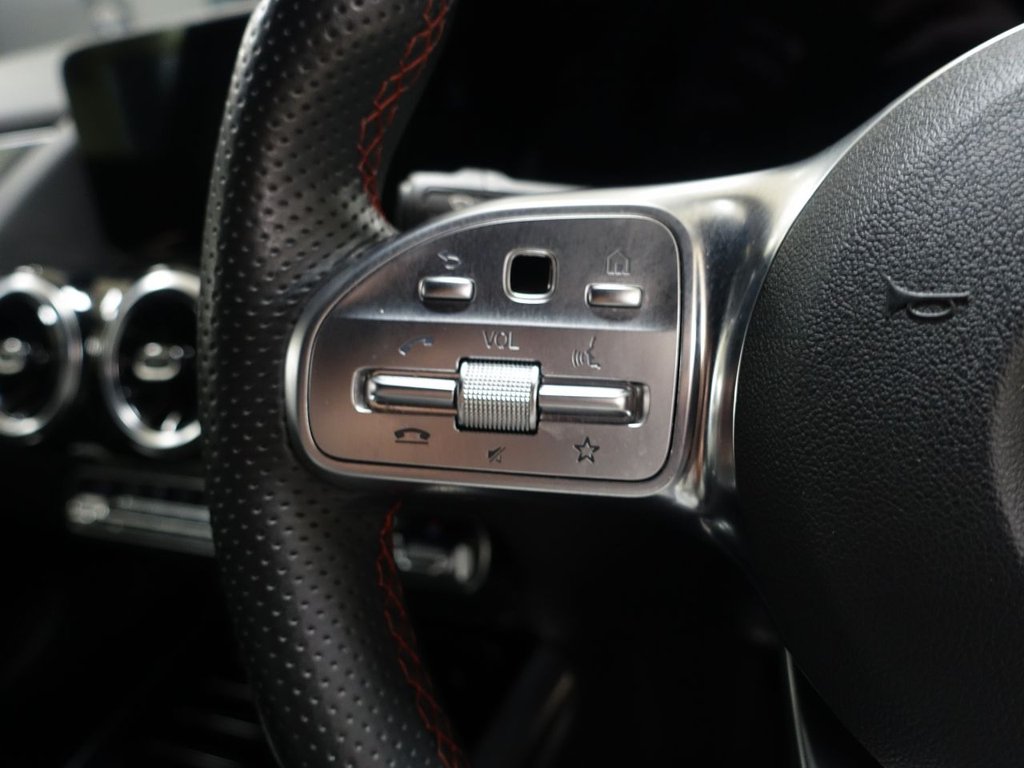 Used Mercedes-Benz GLA 2020 for sale - 77027005: Photo 20