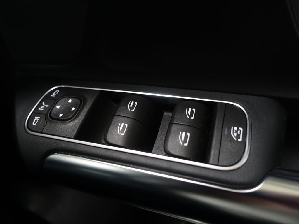 Used Mercedes-Benz GLA 2020 for sale - 77027005: Photo 27