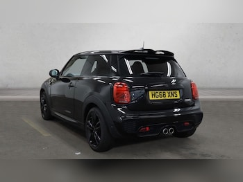 Used MINI Hatch 2018 for sale - 78257002: Photo