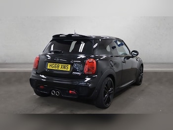 Used MINI Hatch 2018 for sale - 78257002: Photo