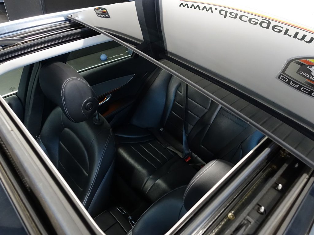 Used Mercedes-Benz C Class 2014 for sale - 77437331: Photo 2