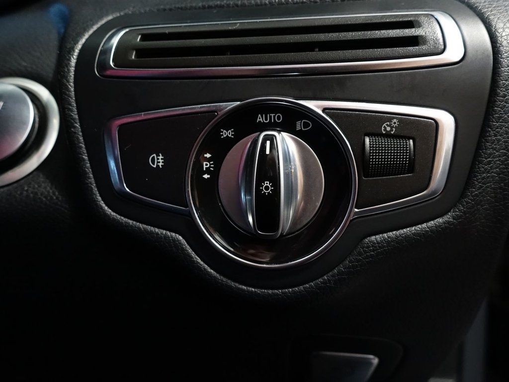 Used Mercedes-Benz C Class 2014 for sale - 77437331: Photo 27