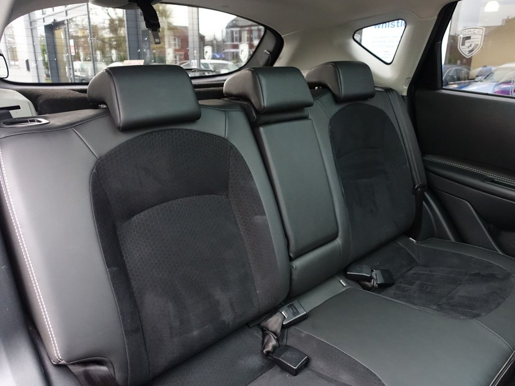 Used Nissan Qashqai 2013 for sale - 76751104: Photo 11