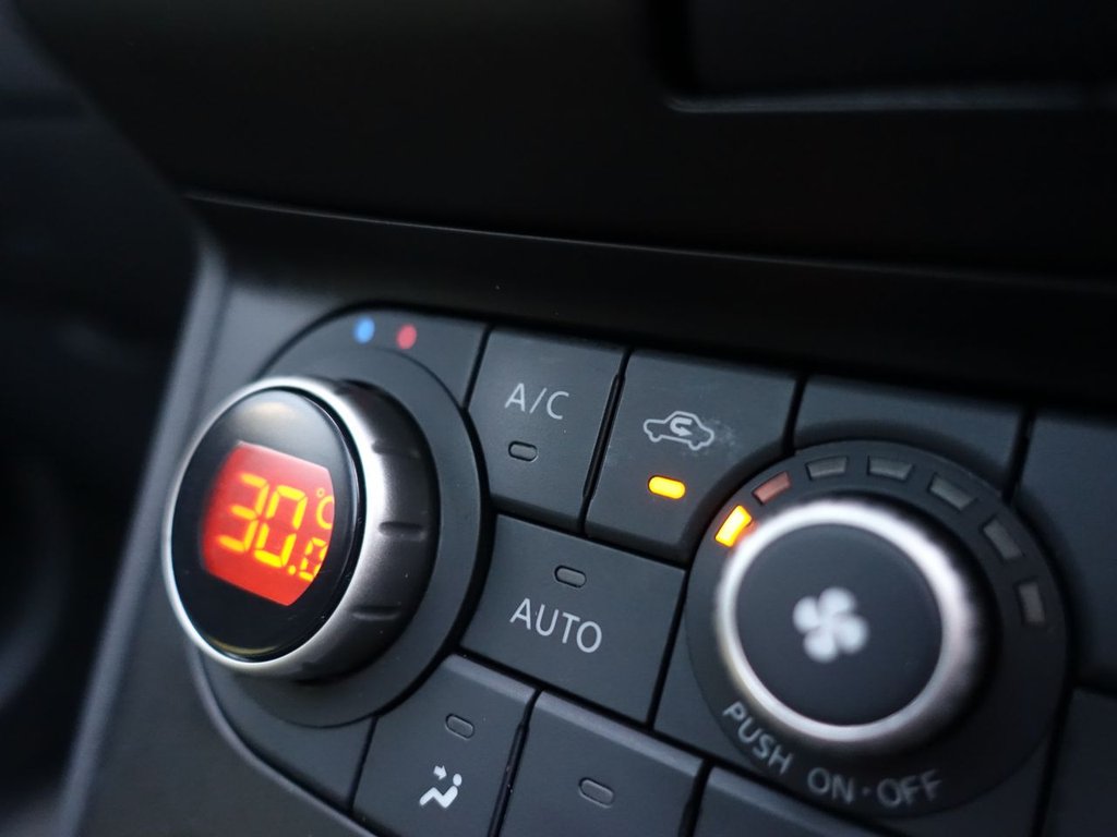 Used Nissan Qashqai 2013 for sale - 76751104: Photo 30