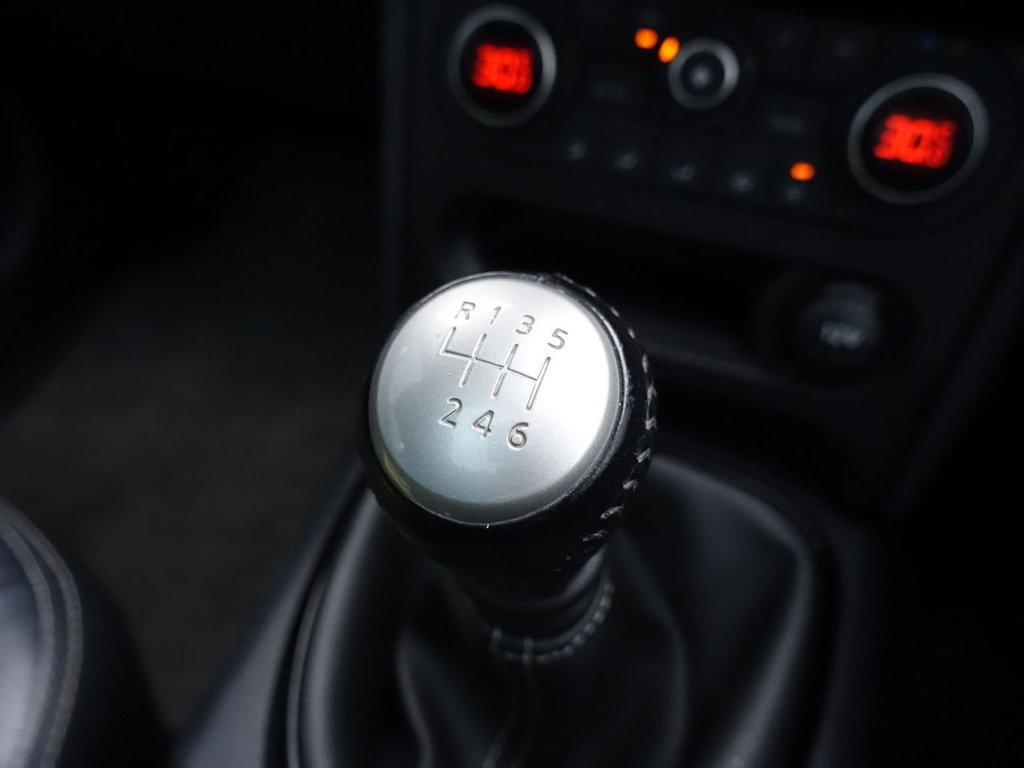 Used Nissan Qashqai 2013 for sale - 76751104: Photo 32