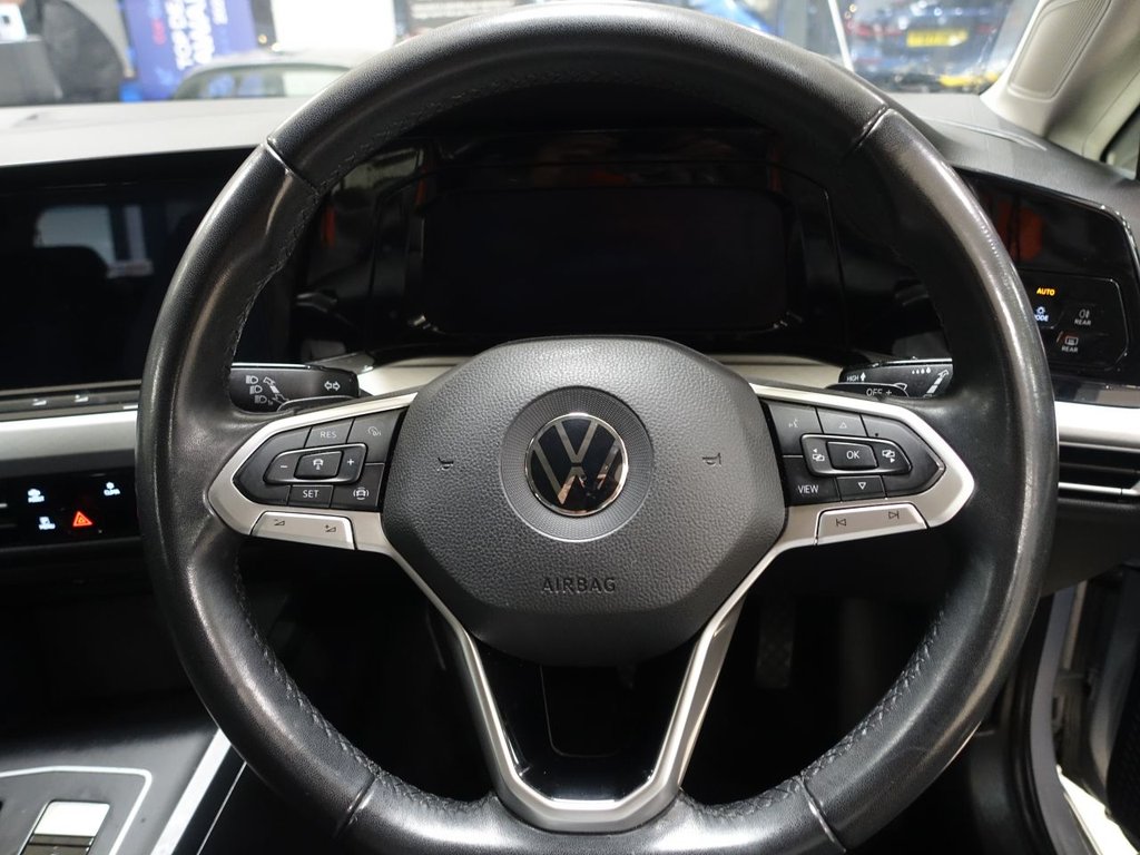 Used Volkswagen Golf 2021 for sale - 77027076: Photo 19