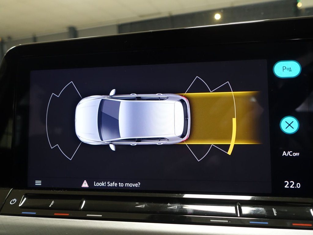 Used Volkswagen Golf 2021 for sale - 77027076: Photo 36