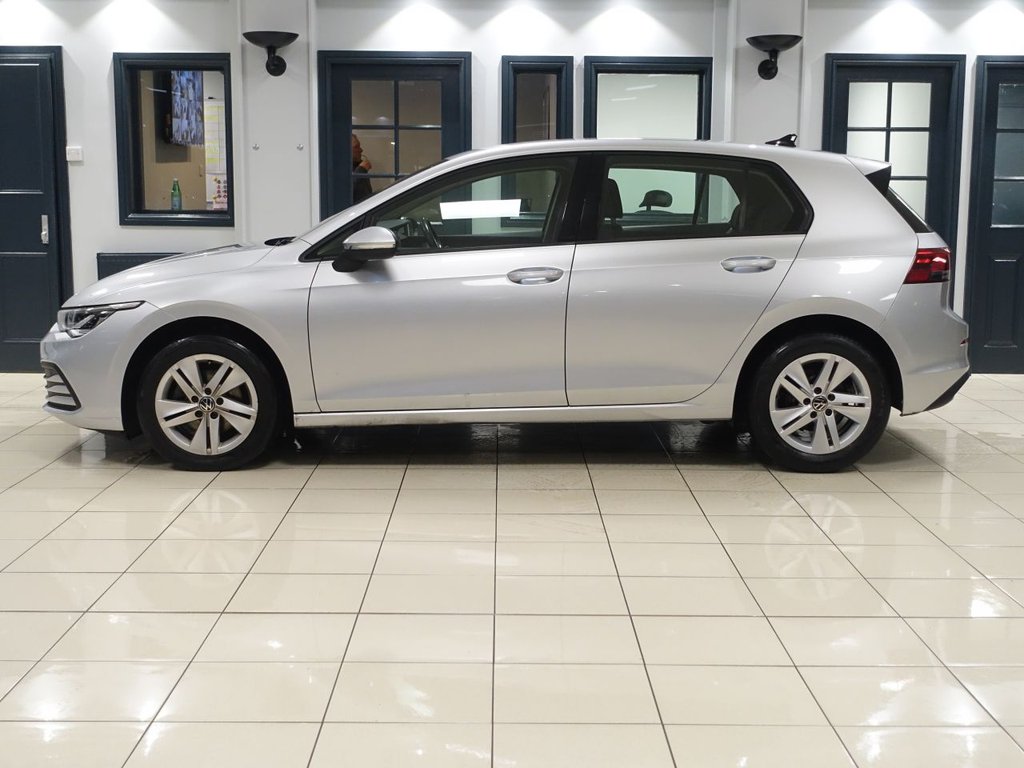 Used Volkswagen Golf 2021 for sale - 77027076: Photo 9