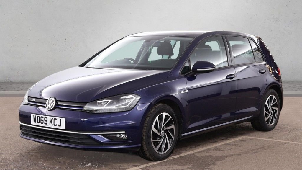 Used Volkswagen Golf 2020 for sale - 77920350: Photo 2