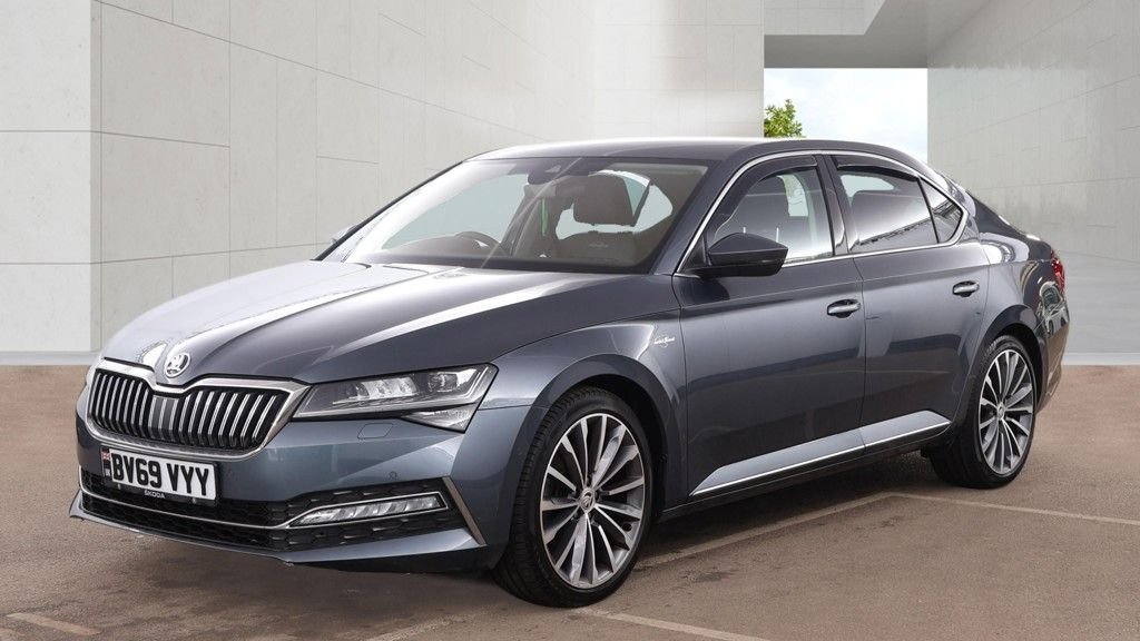 Used Skoda Superb 2019 for sale - 78111127: Photo 2