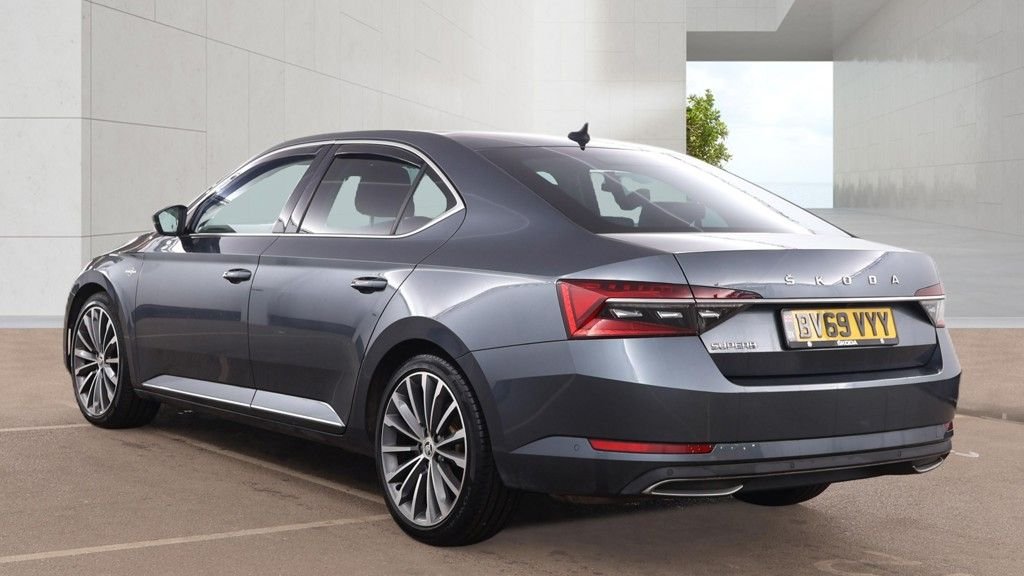 Used Skoda Superb 2019 for sale - 78111127: Photo 3