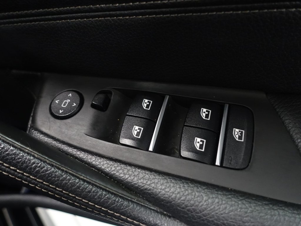 Used BMW 5 Series 2020 for sale - 77027072: Photo 27