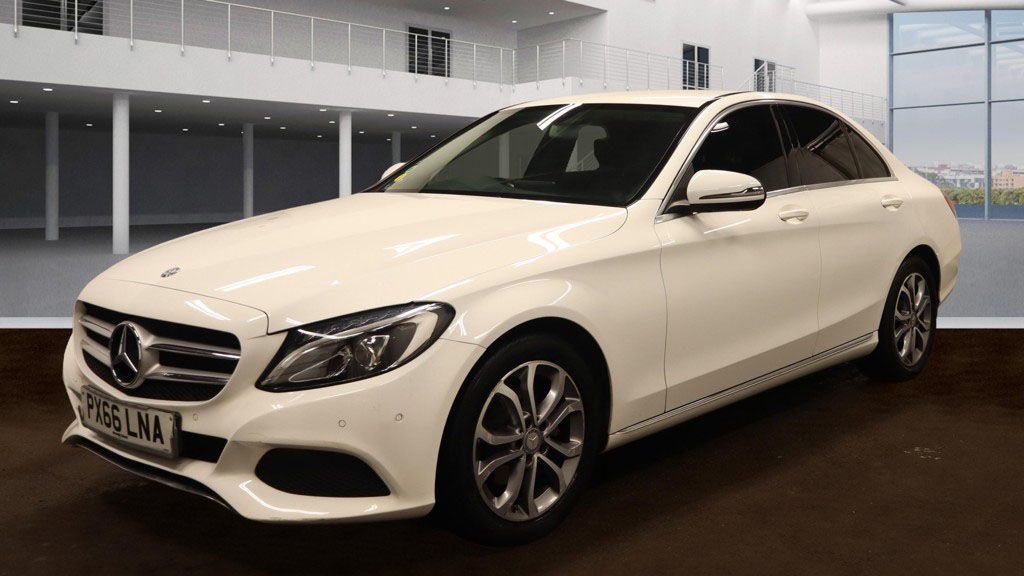 Used Mercedes-Benz C Class 2016 for sale - 76559309: Photo 3