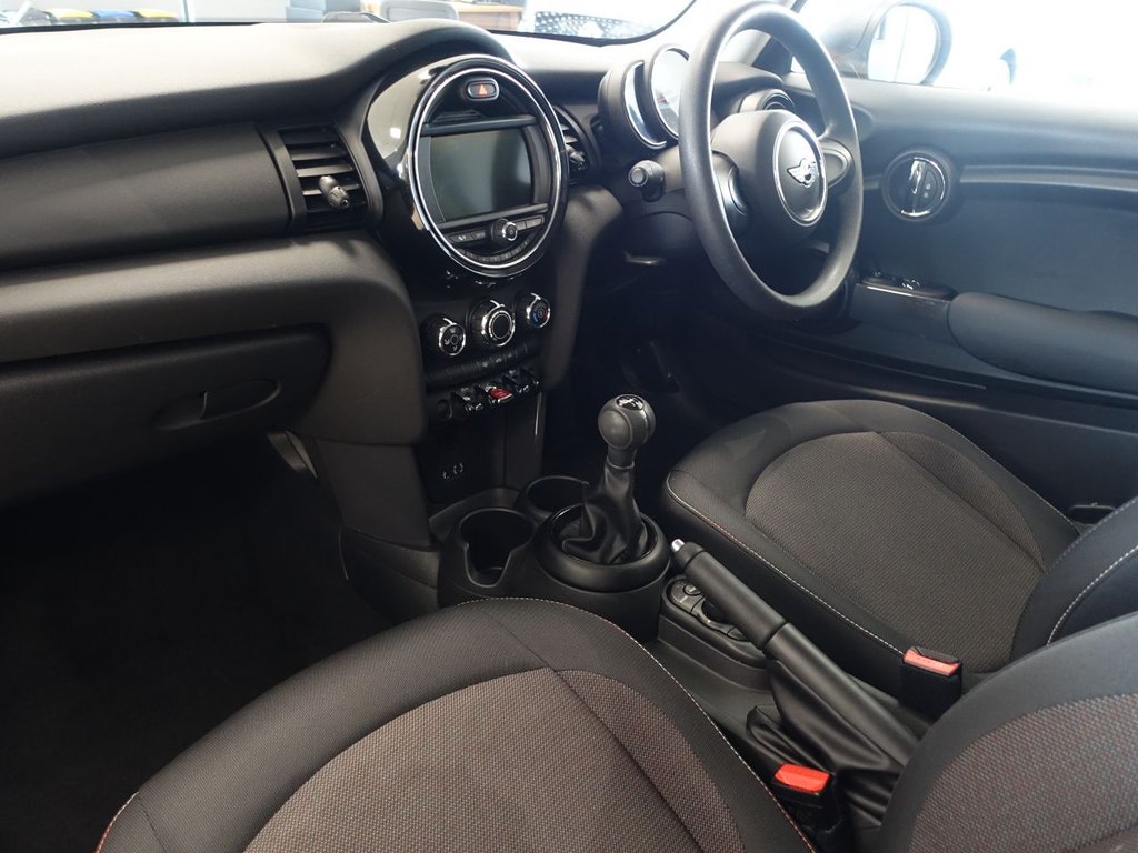 Used MINI Hatch 2017 for sale - 77027046: Photo 3