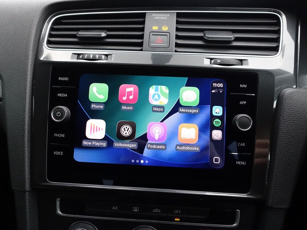 Used Volkswagen Golf 2017 for sale - 76454074: Photo 17