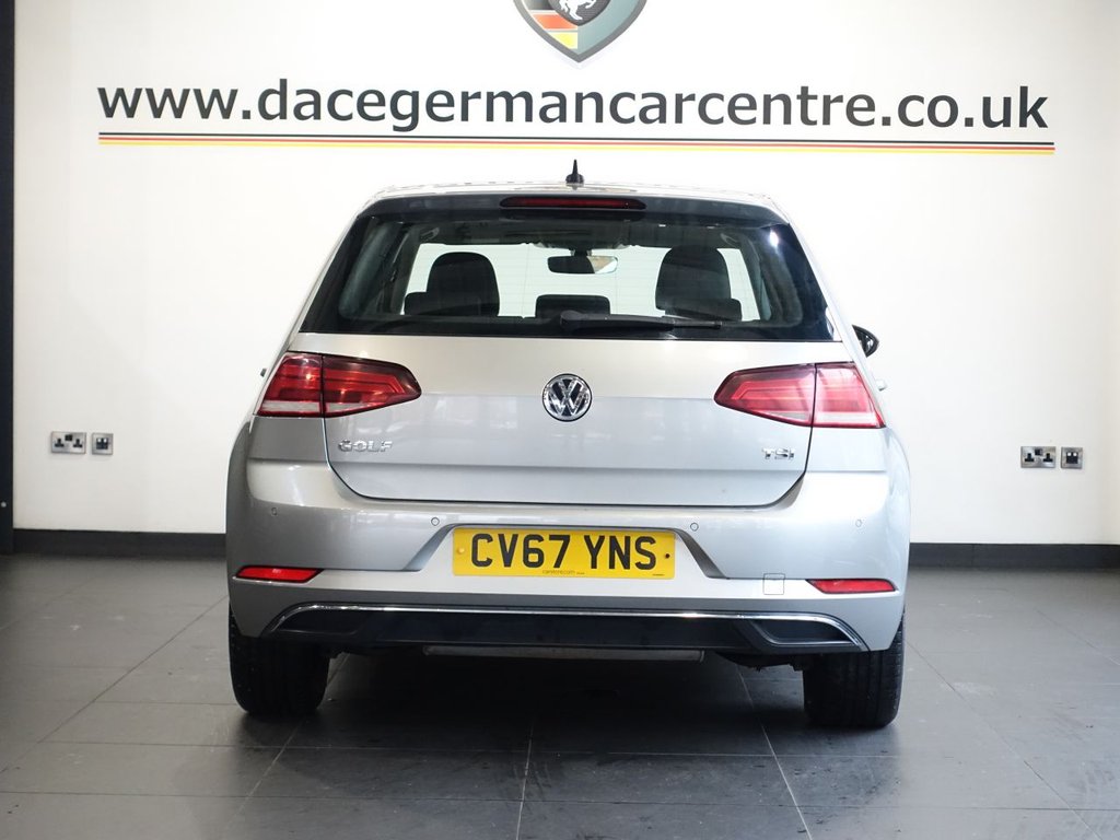 Used Volkswagen Golf 2017 for sale - 76454074: Photo 9