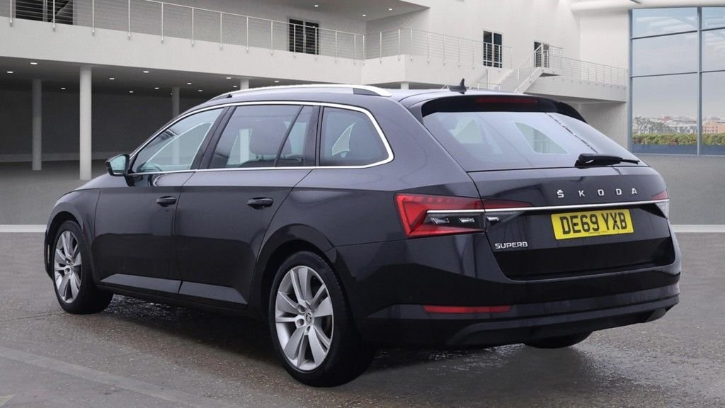 Used Skoda Superb 2019 for sale - 76396194: Photo 4