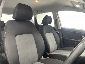 Used Kia Venga 2011 for sale - 77288471: Photo