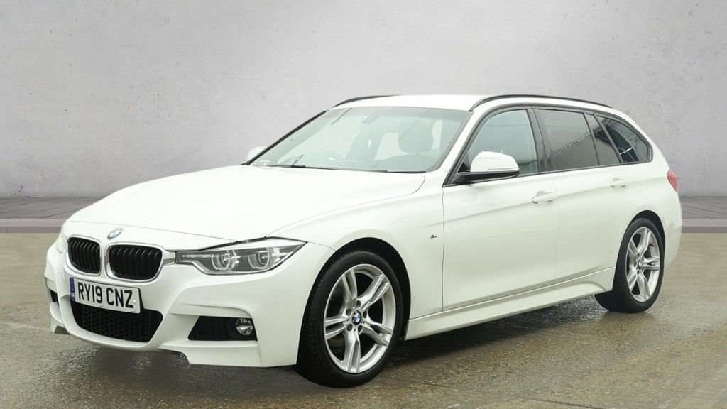 Used BMW 3 Series 2019 for sale - 77302514: Photo 2