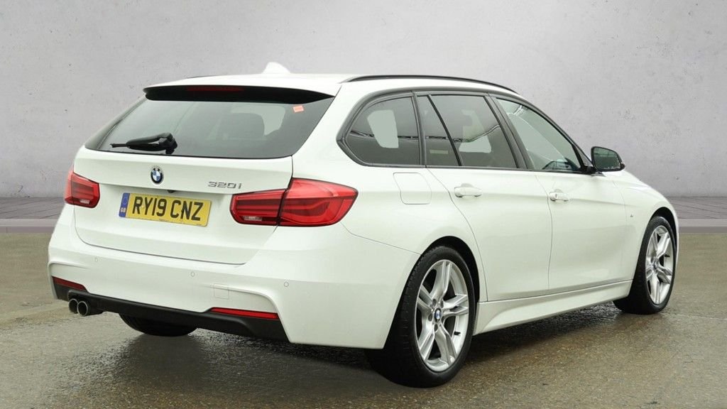 Used BMW 3 Series 2019 for sale - 77302514: Photo 4