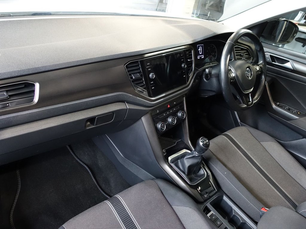 Used Volkswagen T-Roc 2019 for sale - 77905538: Photo 12