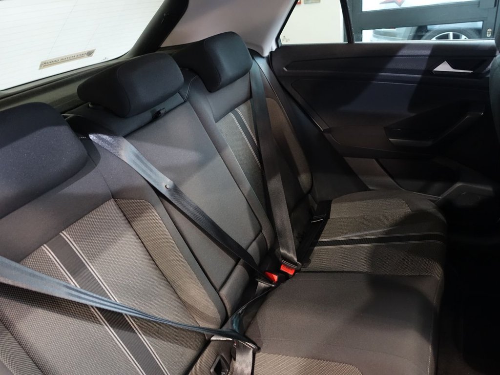 Used Volkswagen T-Roc 2019 for sale - 77905538: Photo 15