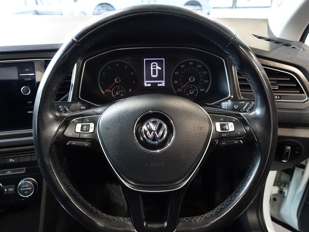 Used Volkswagen T-Roc 2019 for sale - 77905538: Photo 19