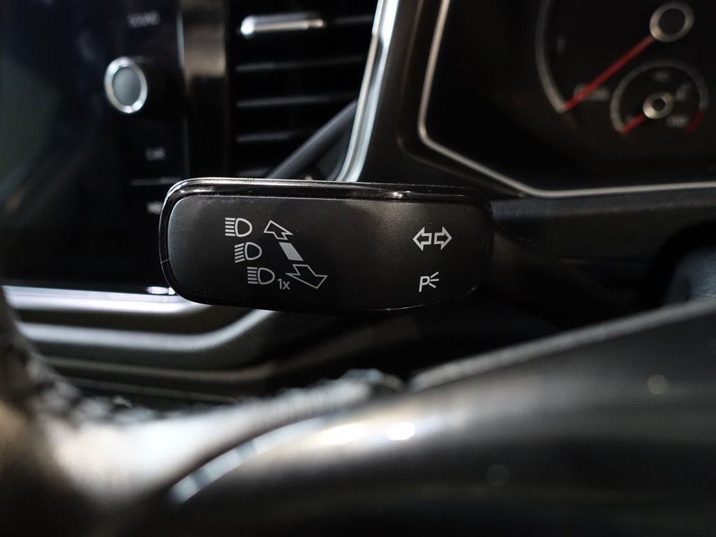 Used Volkswagen T-Roc 2019 for sale - 77905538: Photo 22