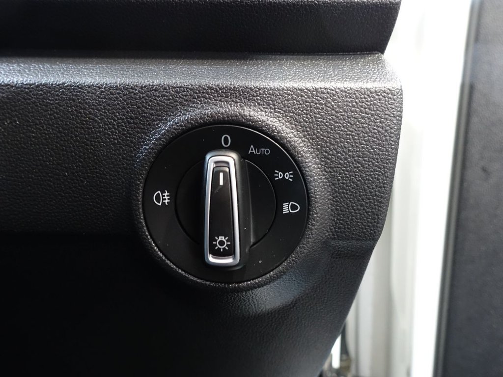 Used Volkswagen T-Roc 2019 for sale - 77905538: Photo 26